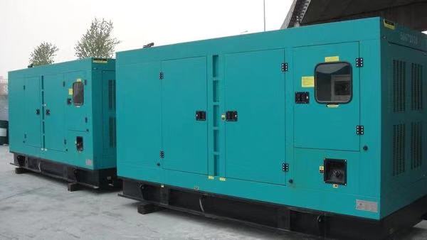 豆河镇康明斯400kw大型柴油二手发电机组